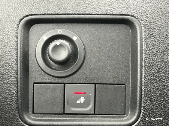 DACIA DUSTER II - voiture d'occasion - Photo 15