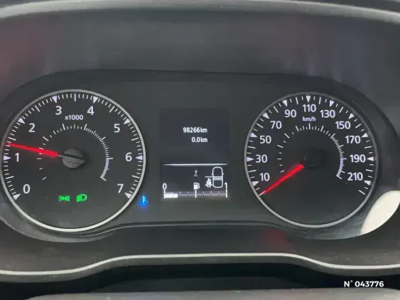 DACIA DUSTER II - voiture d'occasion - Photo 12