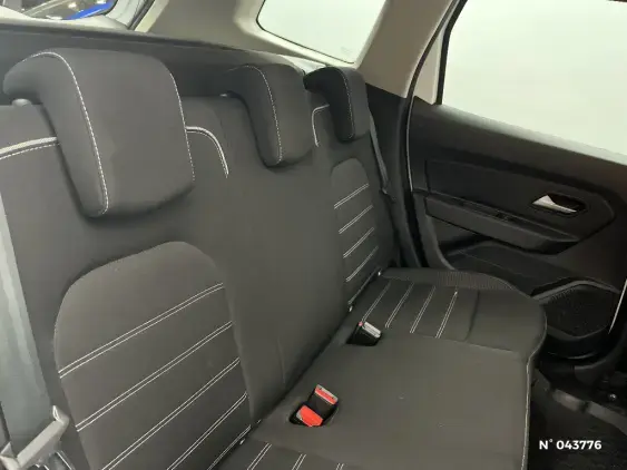 DACIA DUSTER II - voiture d'occasion - Photo 11
