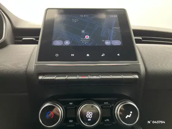 RENAULT CLIO V - voiture d'occasion - Photo 13