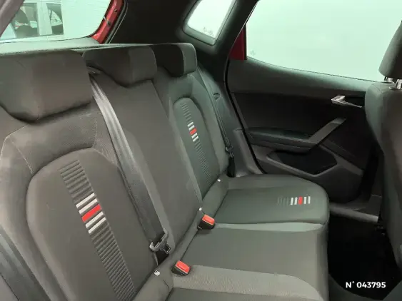 SEAT ARONA - voiture d'occasion - Photo 11