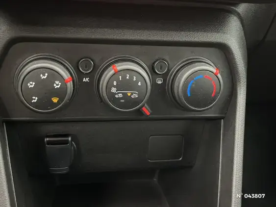 DACIA SANDERO III - voiture d'occasion - Photo 14