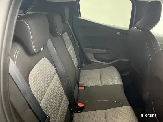 RENAULT CLIO V - voiture d'occasion - Photo 11