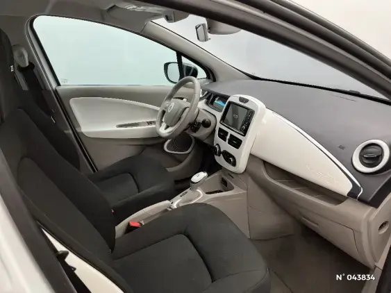 RENAULT ZOE - voiture d'occasion - Photo 10