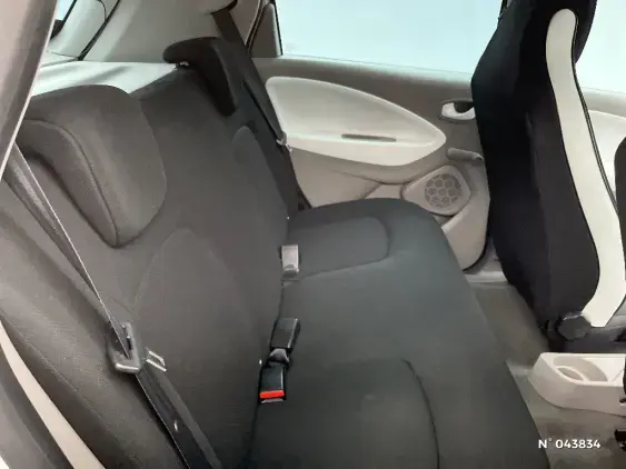 RENAULT ZOE - voiture d'occasion - Photo 11