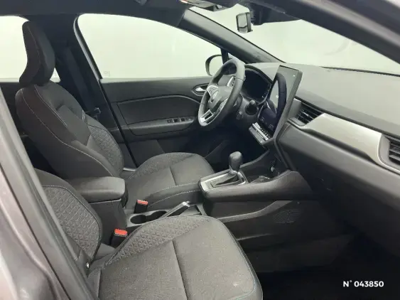 RENAULT CAPTUR II - voiture d'occasion - Photo 10