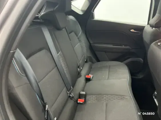 RENAULT CAPTUR II - voiture d'occasion - Photo 11