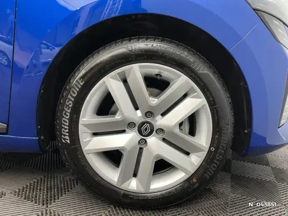 RENAULT CLIO V - voiture d'occasion - Photo 8