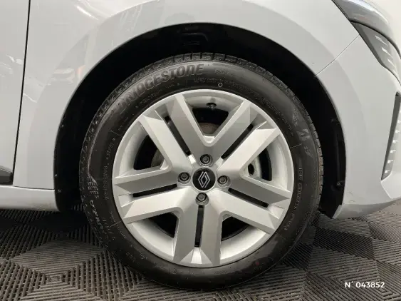 RENAULT CLIO V - voiture d'occasion - Photo 8