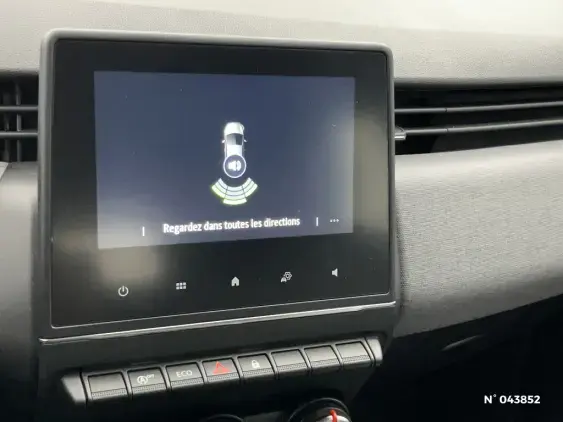 RENAULT CLIO V - voiture d'occasion - Photo 14