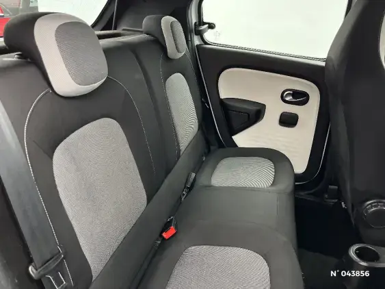 RENAULT TWINGO III - voiture d'occasion - Photo 11