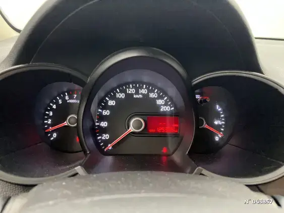 KIA PICANTO II - voiture d'occasion - Photo 12