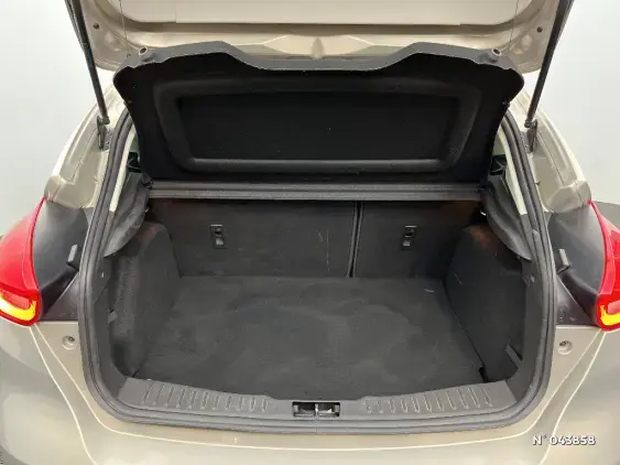 FORD FOCUS III - voiture d'occasion - Photo 7