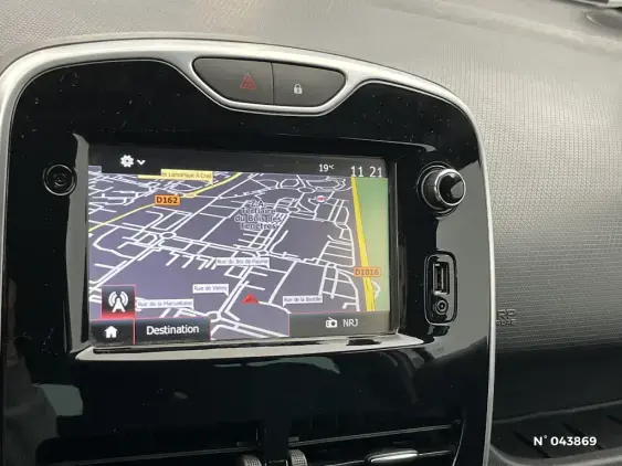 RENAULT CLIO IV - voiture d'occasion - Photo 13