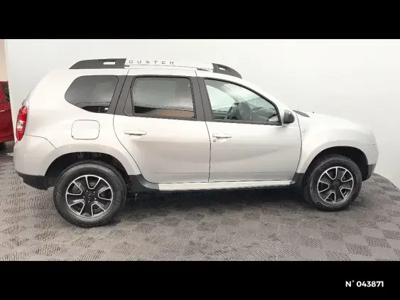 DACIA DUSTER - voiture d'occasion - Photo 5