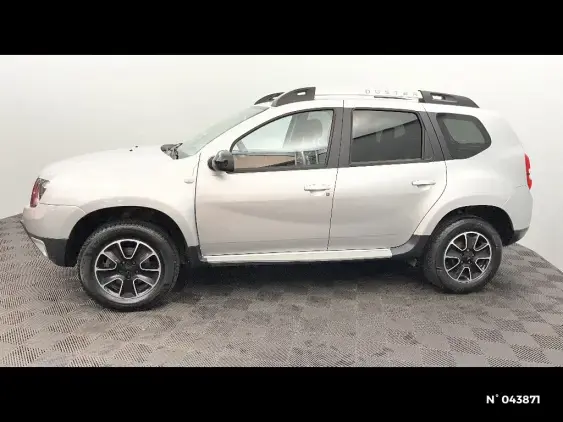 DACIA DUSTER - voiture d'occasion - Photo 2