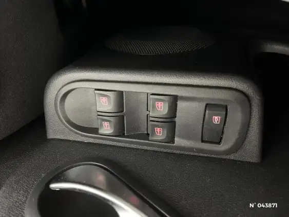 DACIA DUSTER - voiture d'occasion - Photo 15