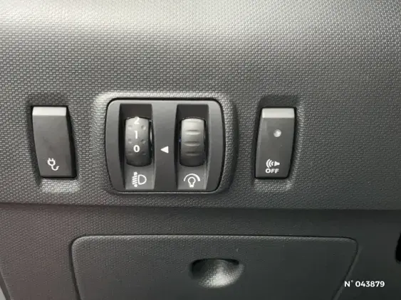 RENAULT ZOE - voiture d'occasion - Photo 15