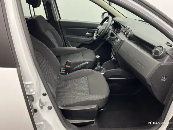 DACIA DUSTER II - voiture d'occasion - Photo 10