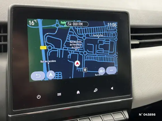 RENAULT CLIO V - voiture d'occasion - Photo 13