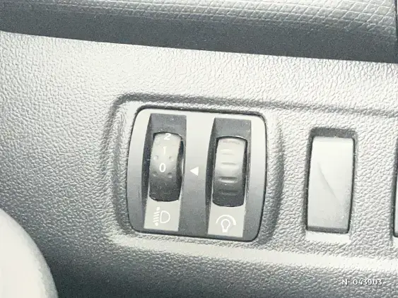 RENAULT CLIO IV - voiture d'occasion - Photo 14