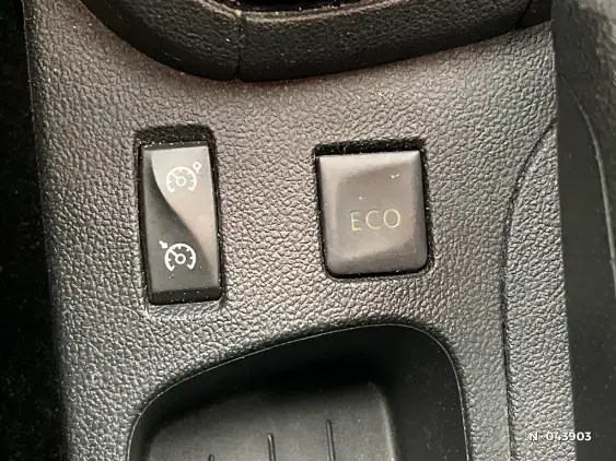 RENAULT CLIO IV - voiture d'occasion - Photo 15