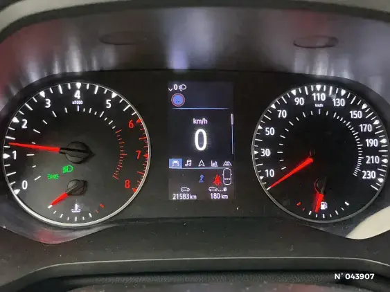 RENAULT CAPTUR II - voiture d'occasion - Photo 12