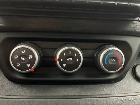 RENAULT TRAFIC FG III - voiture d'occasion - Photo 14