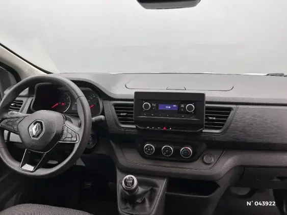 RENAULT TRAFIC FG III - voiture d'occasion - Photo 9