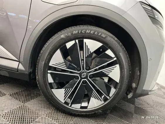 RENAULT SCENIC V ELECTRIQUE - voiture d'occasion - Photo 8