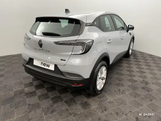 RENAULT CAPTUR II - voiture d'occasion - Photo 4