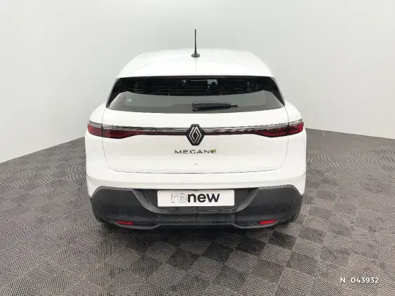 RENAULT MEGANE V - voiture d'occasion - Photo 6