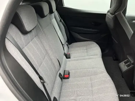 RENAULT MEGANE V - voiture d'occasion - Photo 11