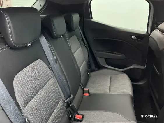 RENAULT CLIO V - voiture d'occasion - Photo 11