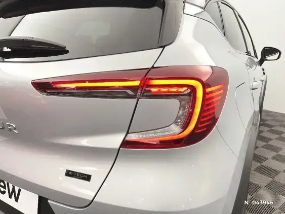 RENAULT CAPTUR II - voiture d'occasion - Photo 10