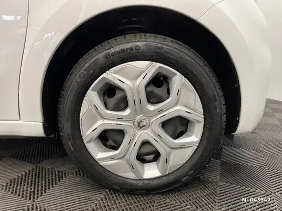 RENAULT TWINGO III - voiture d'occasion - Photo 8