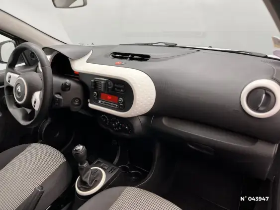 RENAULT TWINGO III - voiture d'occasion - Photo 10