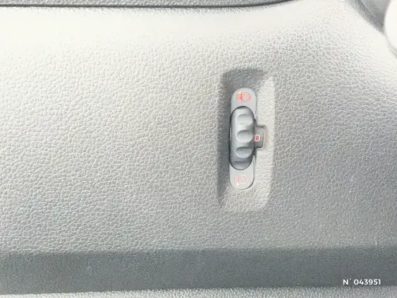 RENAULT MASTER FG III - voiture d'occasion - Photo 15