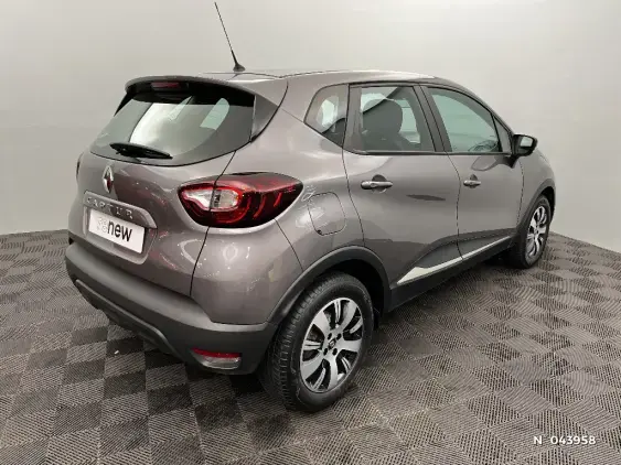 RENAULT CAPTUR - voiture d'occasion - Photo 4