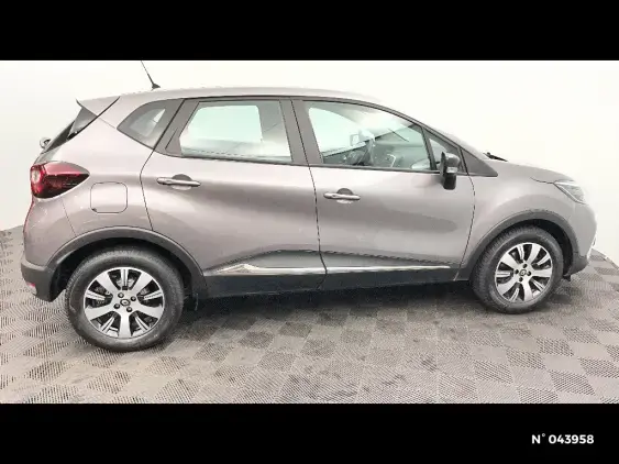 RENAULT CAPTUR - voiture d'occasion - Photo 5