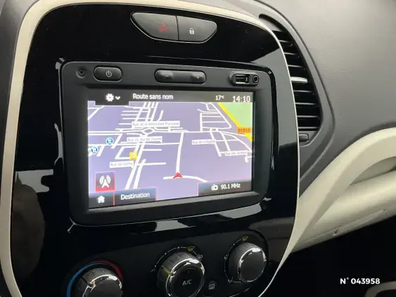 RENAULT CAPTUR - voiture d'occasion - Photo 13