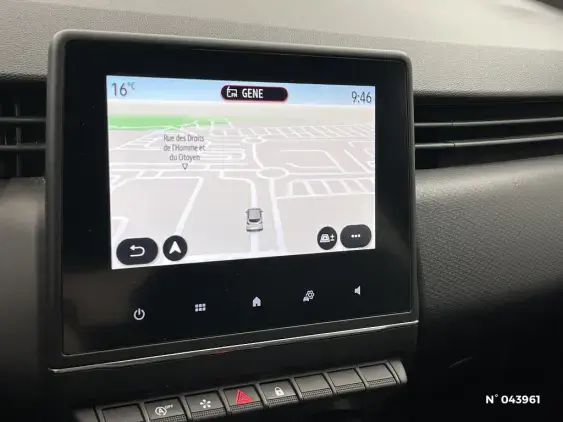 RENAULT CLIO V - voiture d'occasion - Photo 13