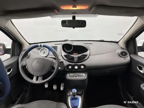 RENAULT TWINGO II - voiture d'occasion - Photo 9
