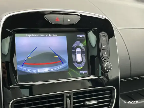 RENAULT CLIO IV - voiture d'occasion - Photo 14