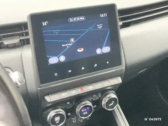 RENAULT CLIO V - voiture d'occasion - Photo 13