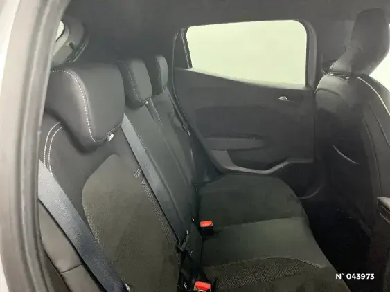 RENAULT CLIO V - voiture d'occasion - Photo 11