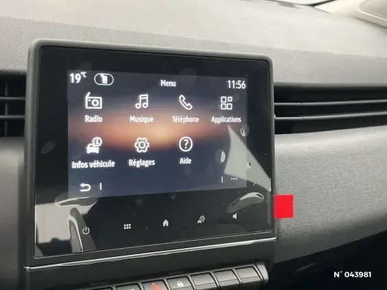 RENAULT CLIO V - voiture d'occasion - Photo 13