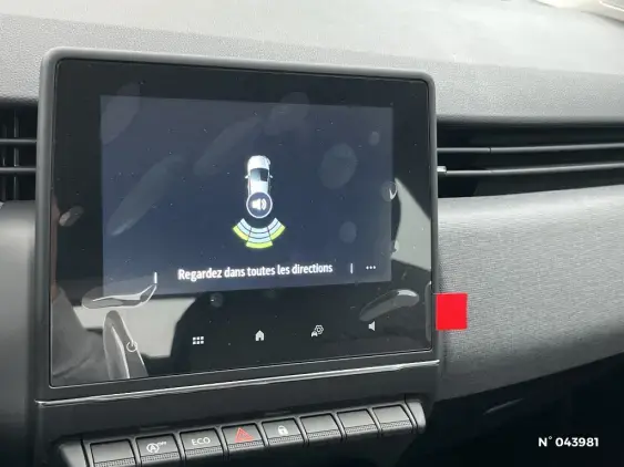 RENAULT CLIO V - voiture d'occasion - Photo 14