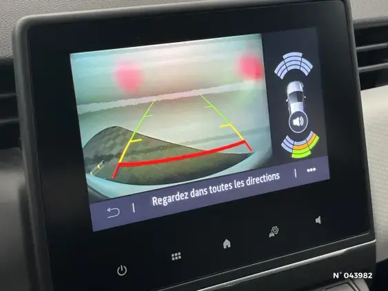 RENAULT CLIO REVERSIBLE V - voiture d'occasion - Photo 14