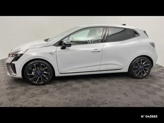 RENAULT CLIO V - voiture d'occasion - Photo 2